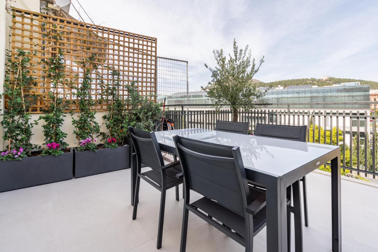 Apartment Blue Lux Penthouse 2br 2ba With Skyline Terrace, Near Kolonaki *