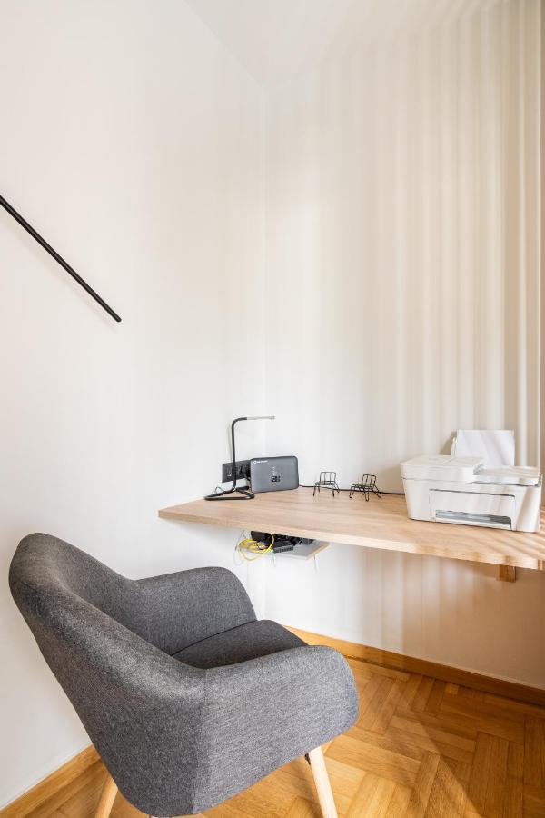 Blue Lux Penthouse 2br 2ba With Skyline Terrace, Near Kolonaki Apartment
