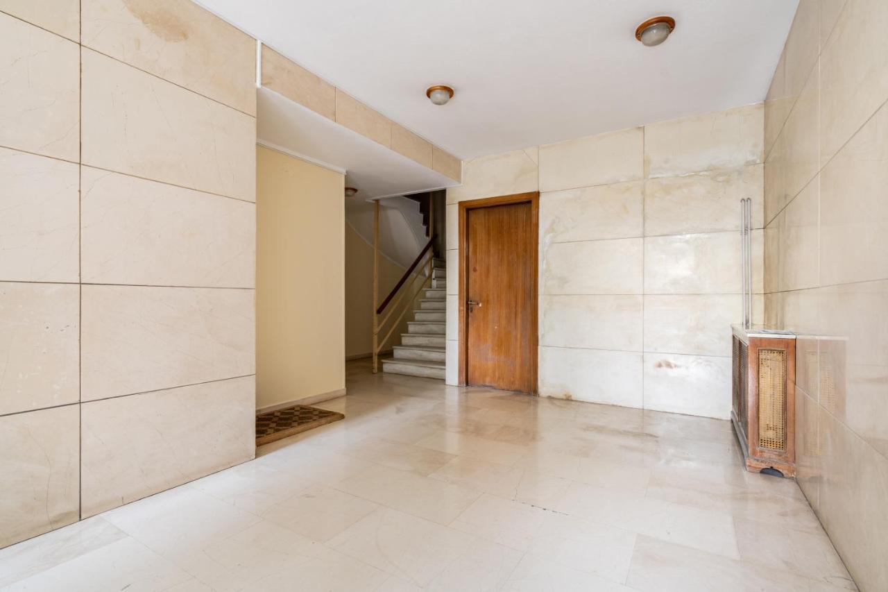 Blue Lux Penthouse 2br 2ba With Skyline Terrace, Near Kolonaki *