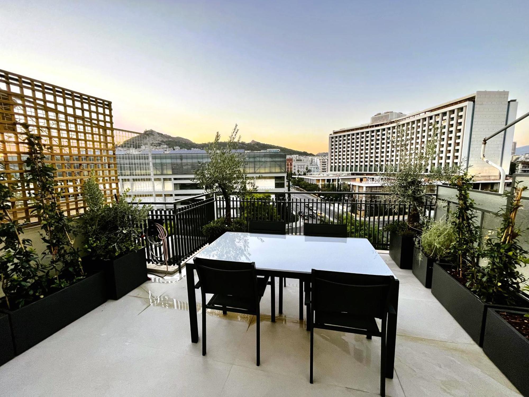 Blue Lux 2br 2ba With Skyline View, Near Kolonaki Apartamento Atenas