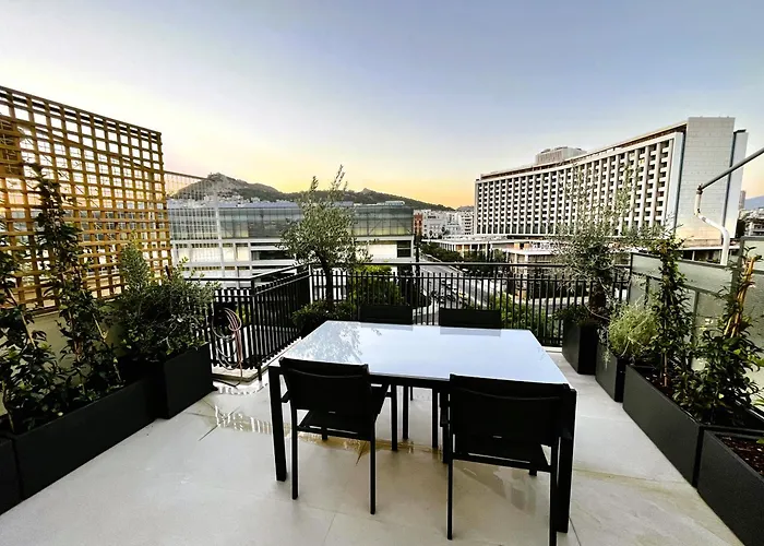 Athena Blue Lux Apartments 2Br 2Ba With City Skyline View, Near Kolonaki