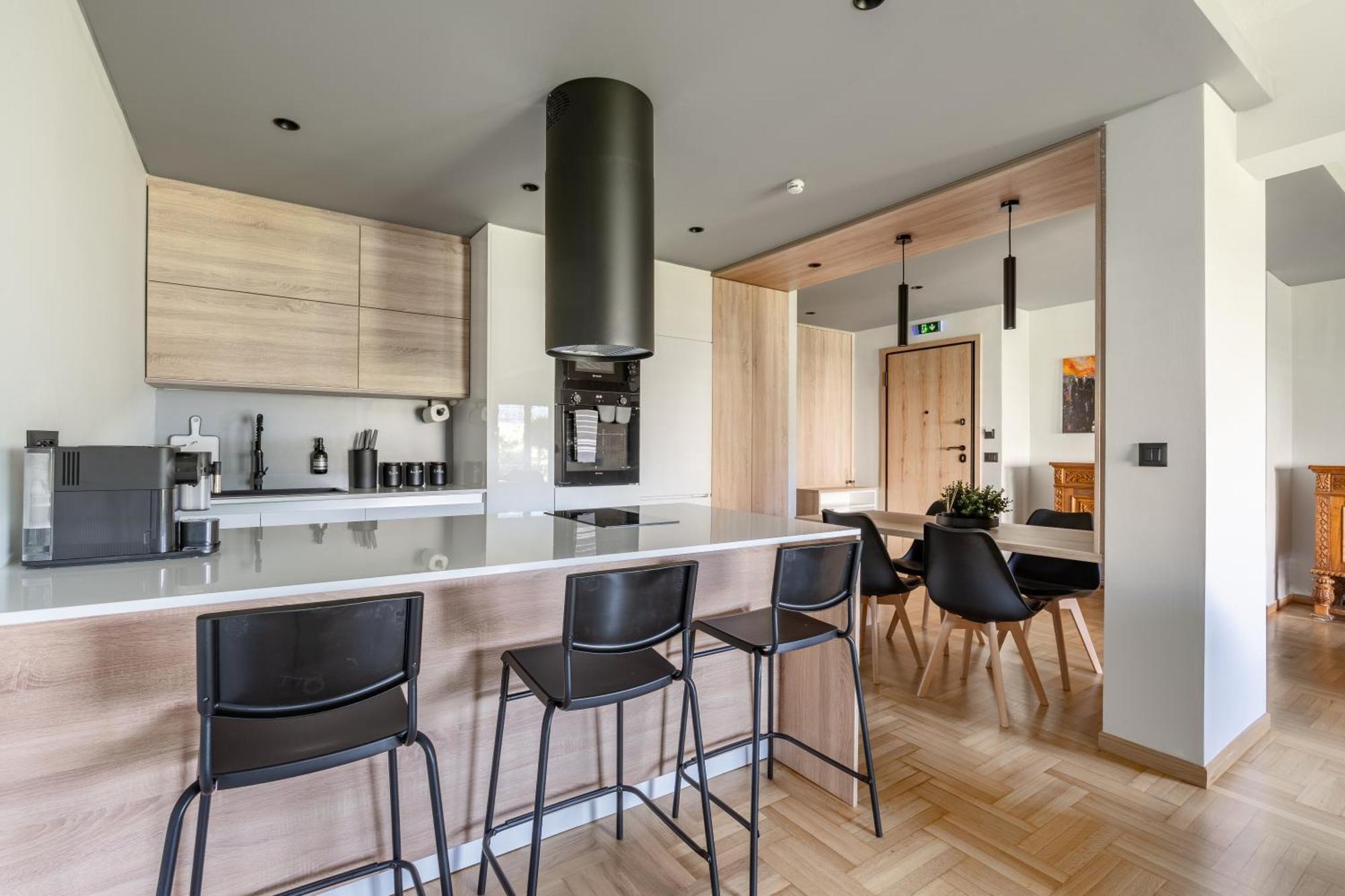 Blue Lux 2br 2ba With Skyline View, Near Kolonaki אתונה
