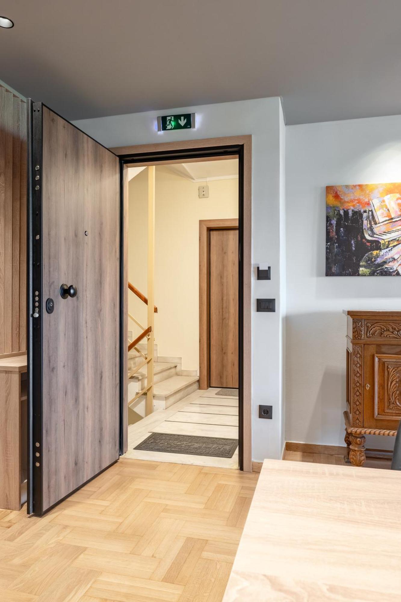 Blue Lux 2br 2ba With Skyline View, Near Kolonaki * אתונה